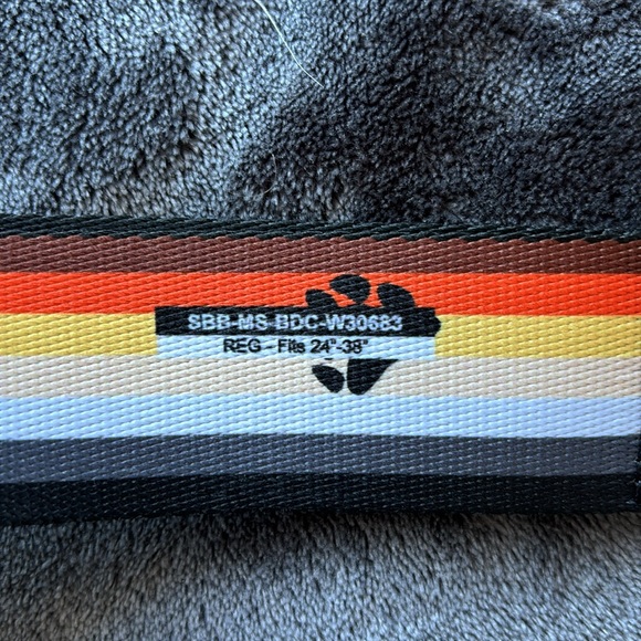 Bear Belt Buckle Pride - Picture 5 of 5